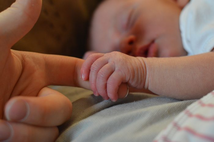 Postnatal Parental: ¿En qué consiste la Extensión del postnatal de emergencia?