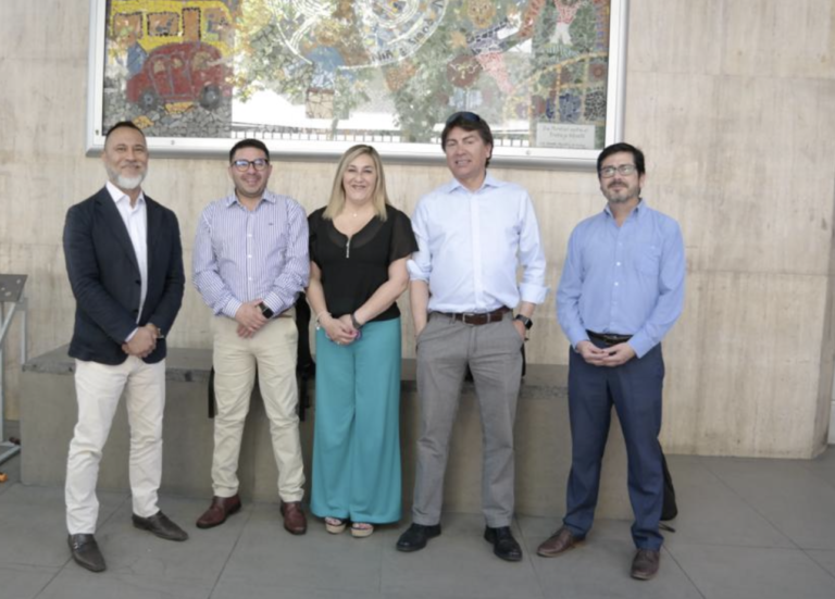 Supervisores de SQM anuncian que rechazarán oferta de la Empresa y votarán la huelga