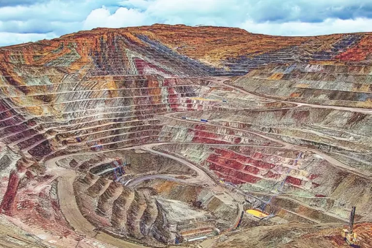 Ingreso de Antofagasta Minerals a Buenaventura despierta el interés de más mineras chilenas en Perú