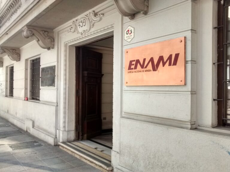Gobierno anunció plan de modernización para Enami con foco en la sostenibilidad de la pequeña minería
