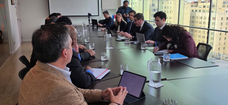 Fesumin formó parte de histórica primera reunión entre CTMIN y el Ministerio de Minería